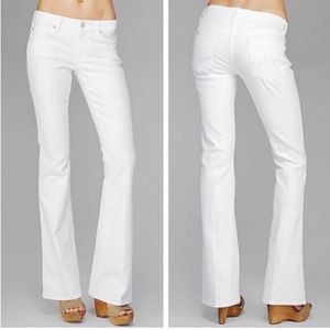 7 FOR ALL MANKIND Flared Jeans Sz 26